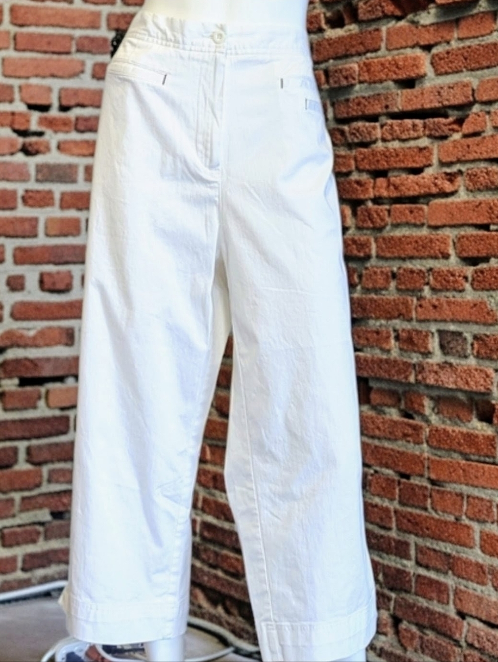 NWOT INC Wide Leg Crop Pants With Top Welt Pockets